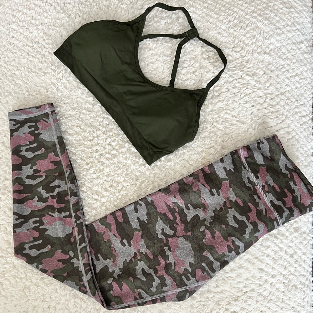 Fabletics Workout Set-Olive Bra & Pink/Olive/Gray Camo Leggings (Size Small)